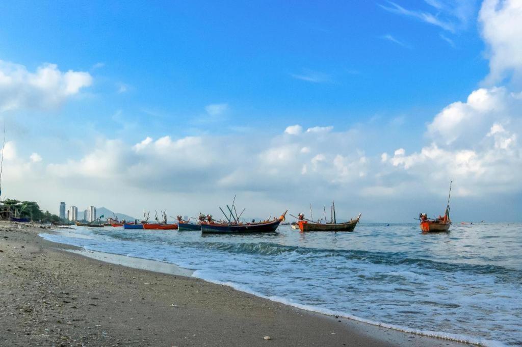 Hotel Seabreeze Bangsaen Chonburi Exteriér fotografie